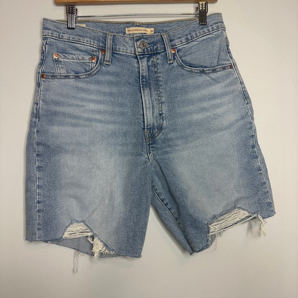 Levi’s Ribcage Bermuda Shorts Light Blue Distressed Denim Shorts 30 Women’s - Picture 2 of 4
